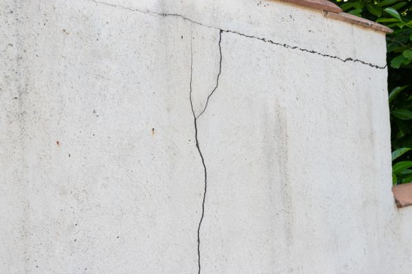 Foundation Crack Patching in Snellville